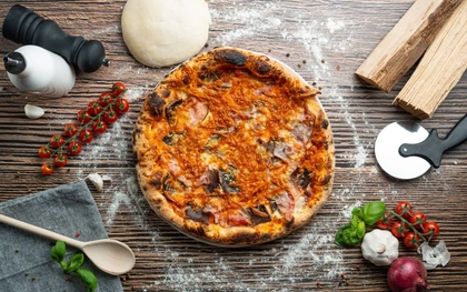 5. BACON CHEESE 32 cm