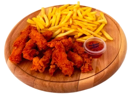 Chicken strips, hranolky a sweet chilli dip