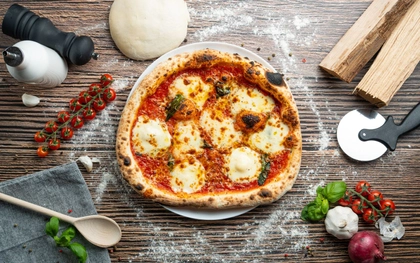 1. MARGHERITA BUFFALO 45 cm