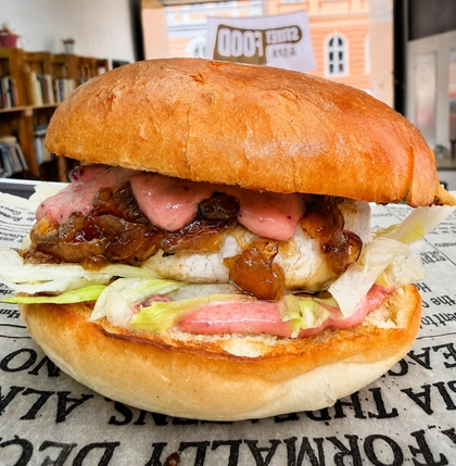 Camembert burger