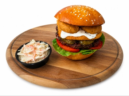 Hladový „Makak“ Burger